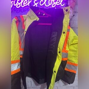 Jacket for construcción